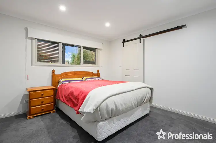 Sixth view of Homely house listing, 15 Amanda Court, Seville VIC 3139