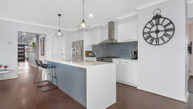 Third view of Homely house listing, 7 Mundie Court, Kialla VIC 3631