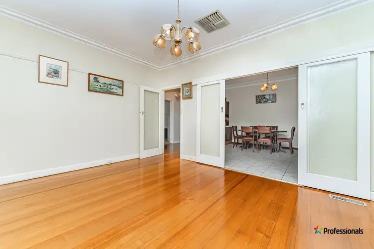 Fifth view of Homely house listing, 24 Nerissa Grove, Oak Park VIC 3046