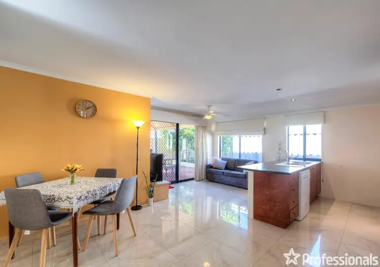 Fifth view of Homely villa listing, 11/4 Wittenoom Road, High Wycombe WA 6057