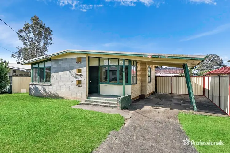 29 Waitaki Street, Lethbridge Park NSW 2770