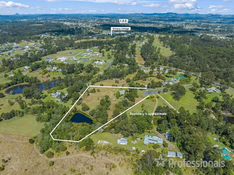 18 Markallan Road, Araluen QLD 4570