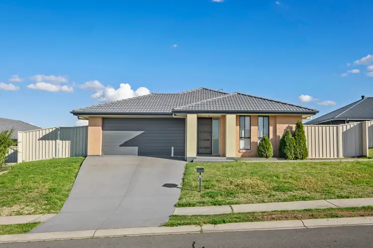 35 Finnegan Crescent, Muswellbrook NSW 2333