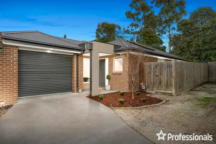 Main view of Homely house listing, 4 Kindred Close, Mooroolbark VIC 3138