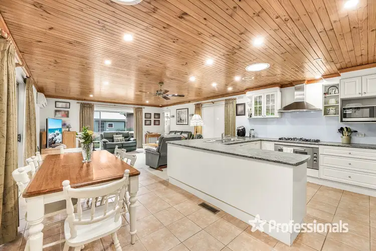 Third view of Homely house listing, 8 Carolanne Court, Mooroolbark VIC 3138