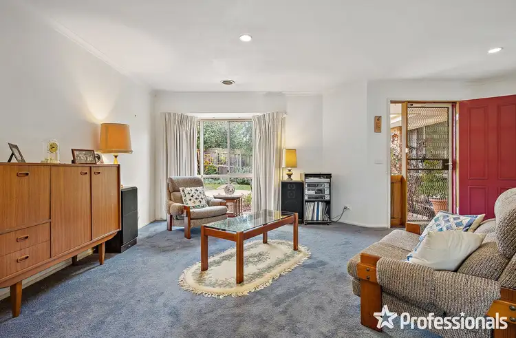 Sixth view of Homely house listing, 10 Idinia Street, Kilsyth VIC 3137