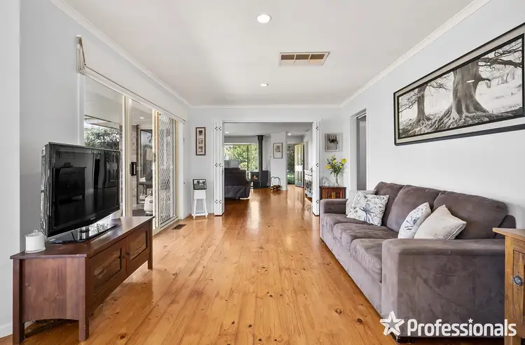Fifth view of Homely house listing, 6 The Circuit, Lilydale VIC 3140