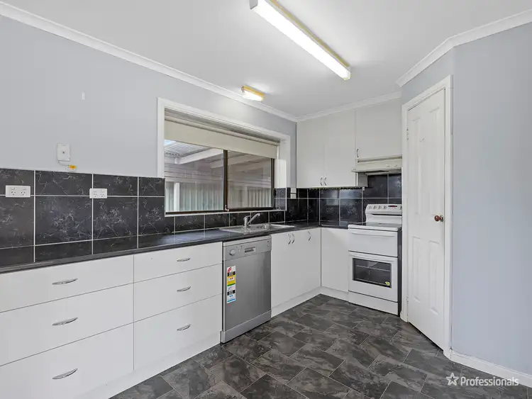 Fifth view of Homely unit listing, 1/26 Hope Street, Maryborough VIC 3465