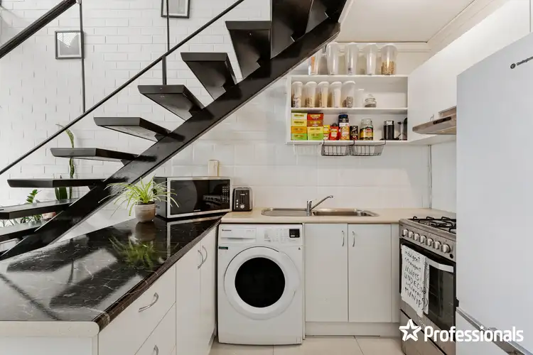 Third view of Homely unit listing, 7/190 Murrumbeena Road, Murrumbeena VIC 3163