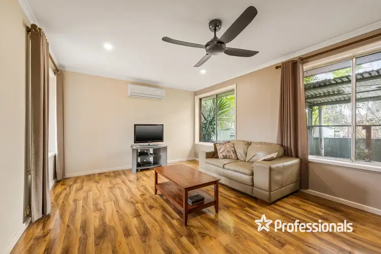 Fifth view of Homely house listing, 2 Harris Court, Wodonga VIC 3690
