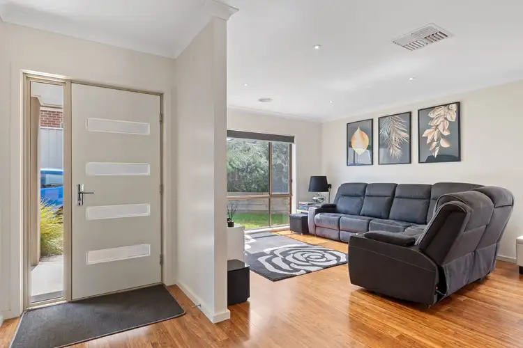 Second view of Homely house listing, 2/213 Aspinall Street, Kangaroo Flat VIC 3555