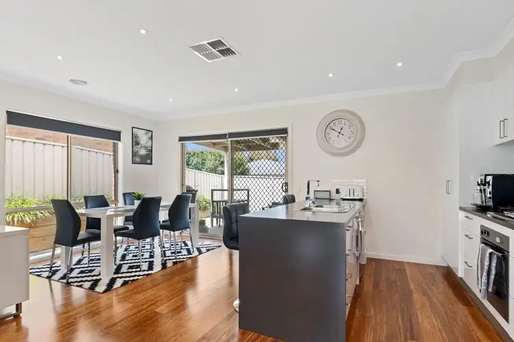 Fifth view of Homely house listing, 2/213 Aspinall Street, Kangaroo Flat VIC 3555