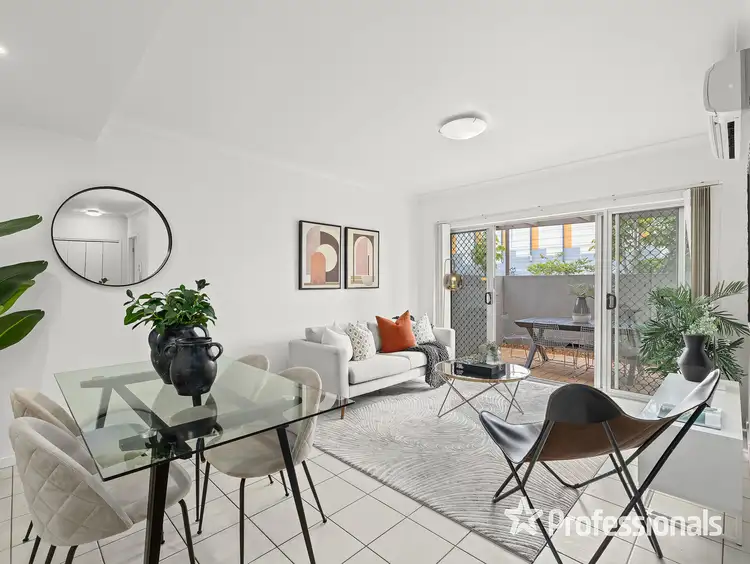 1/45 Railway Avenue, Indooroopilly QLD 4068