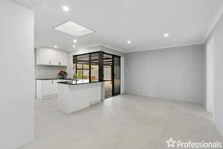 Sixth view of Homely house listing, 52 Diosma Way, Forrestfield WA 6058