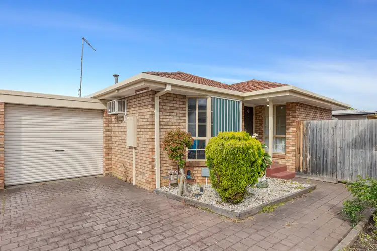 3/64-66 Bent Street, St Albans VIC 3021