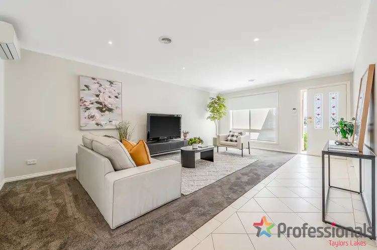 Third view of Homely unit listing, 1/25 Jade Way, Hillside VIC 3037