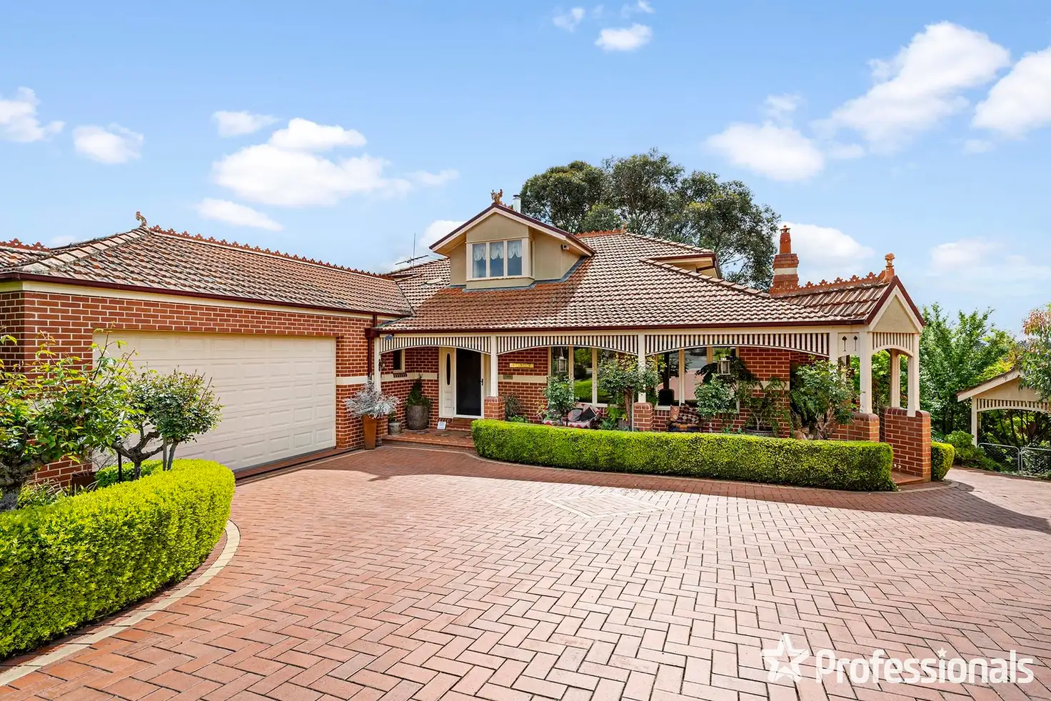 Main view of Homely house listing, 17 Aberdeen Drive, Lilydale VIC 3140