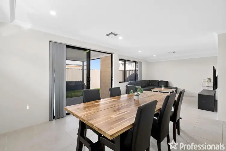 15 Tammar Circuit, Brabham WA 6055