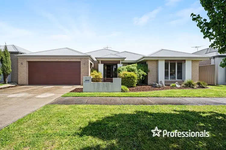 Main view of Homely house listing, 4 Grange Close, Wodonga VIC 3690