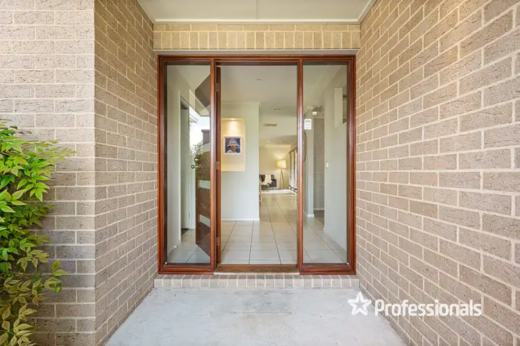 Second view of Homely house listing, 4 Grange Close, Wodonga VIC 3690