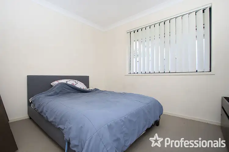 Sixth view of Homely house listing, 8 Mcillmurray Court, Redbank Plains QLD 4301