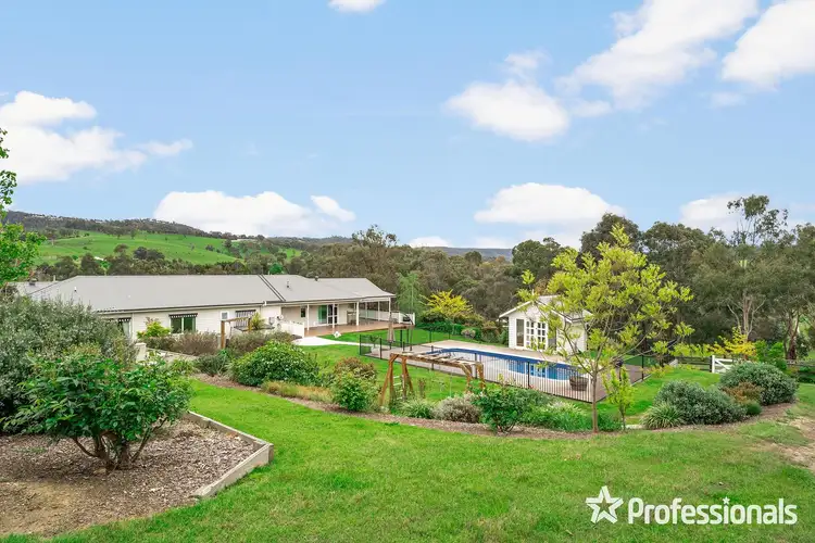 29 Magnolia Close, Yarra Glen VIC 3775