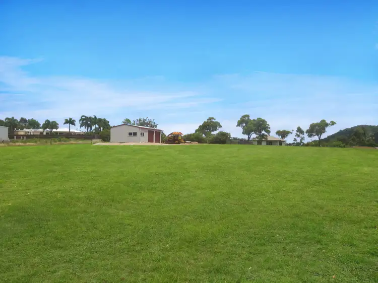 19 Lorikeet Crescent, Bowen QLD 4805