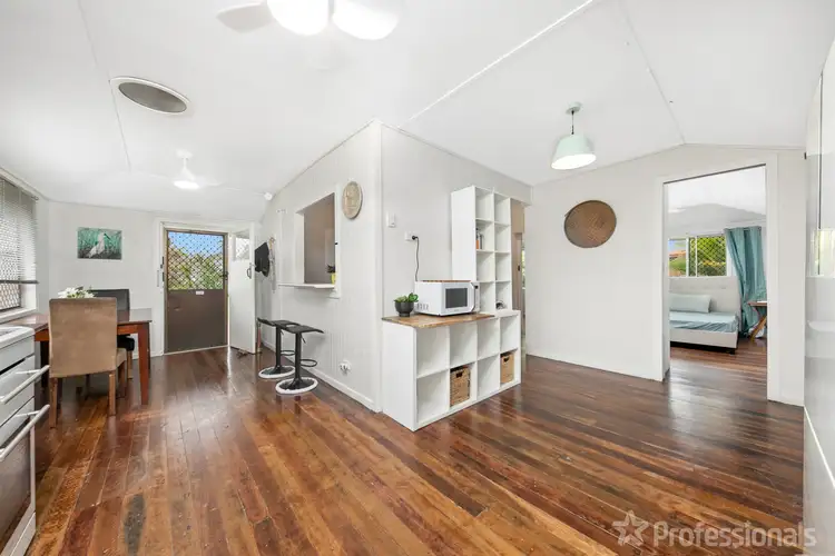 Sixth view of Homely house listing, 4 Dingwall Street, Keppel Sands QLD 4702