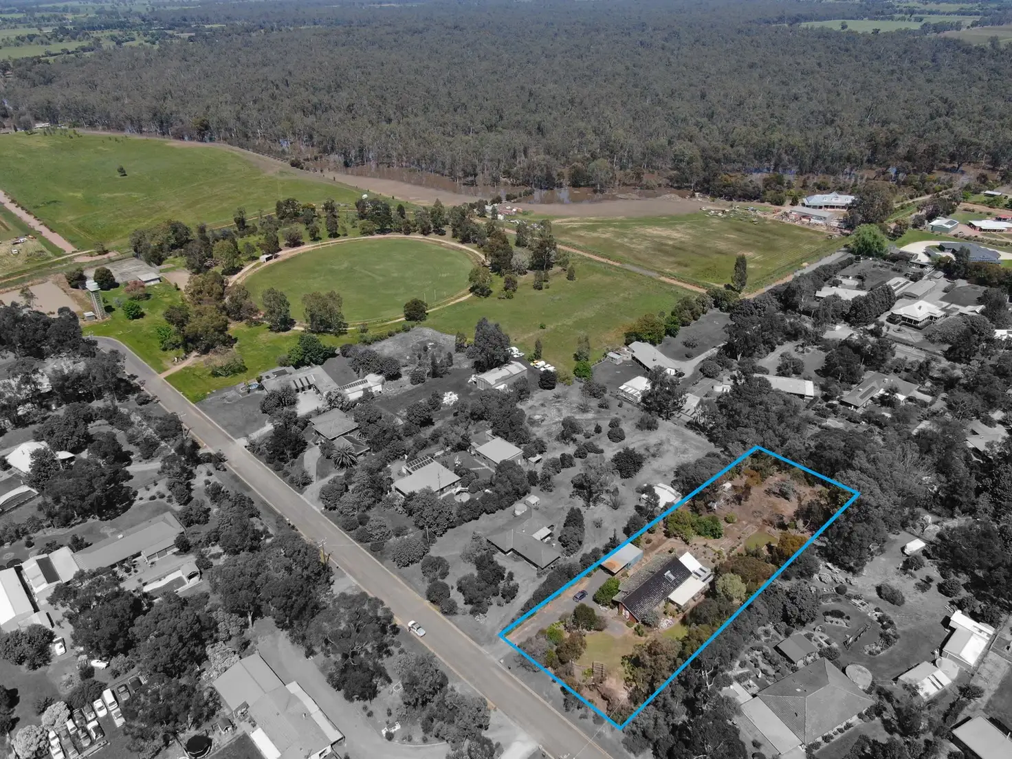 Main view of Homely house listing, 10 Devine Road, Kialla West VIC 3631