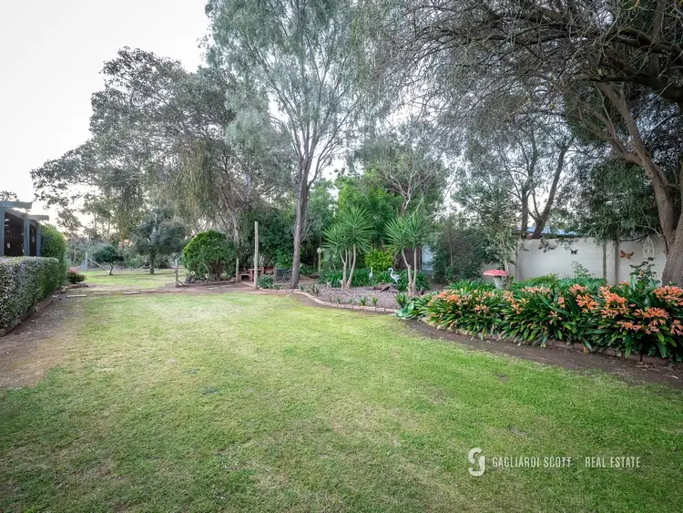 Fifth view of Homely house listing, 10 Devine Road, Kialla West VIC 3631