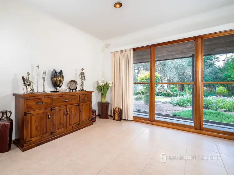 Seventh view of Homely house listing, 10 Devine Road, Kialla West VIC 3631