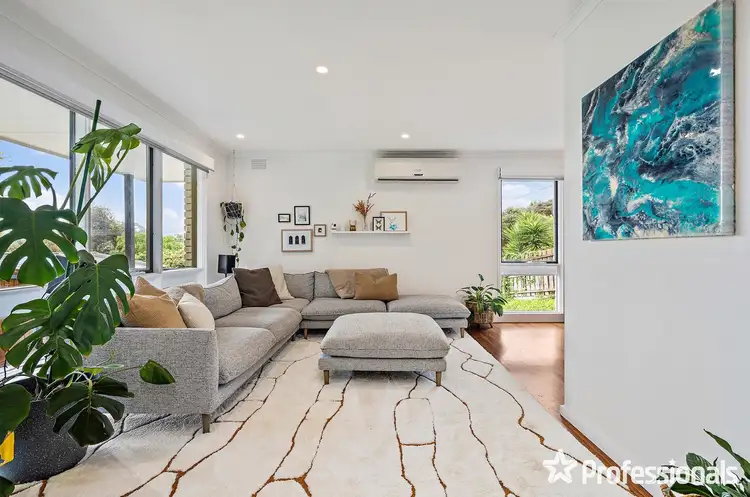 Second view of Homely house listing, 10 Meadowlark Lane, Mooroolbark VIC 3138