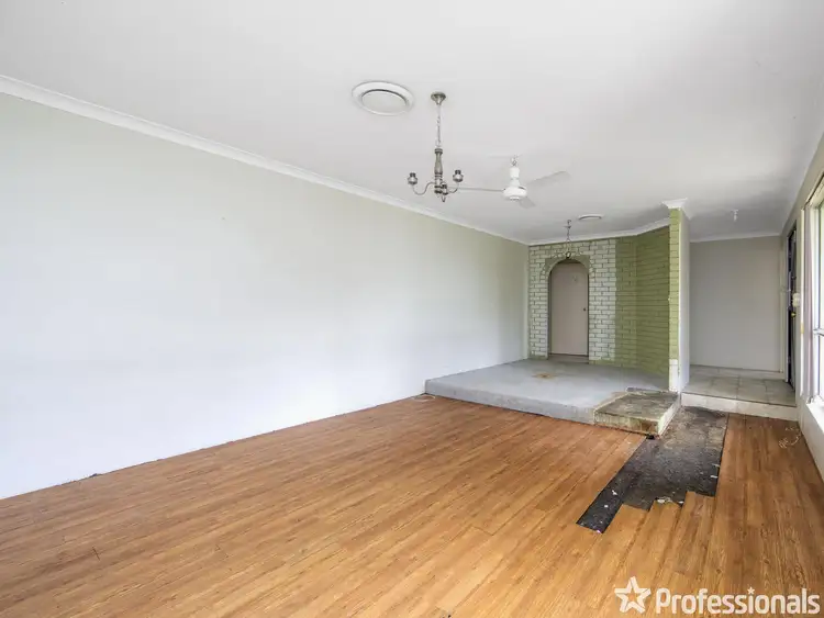 Sixth view of Homely house listing, 4 Dollis Way, Kingsley WA 6026
