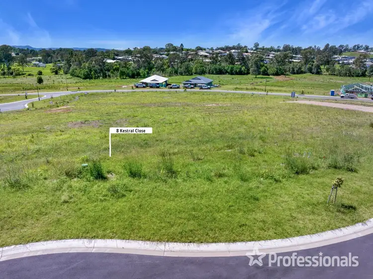 8 Kestrel Close