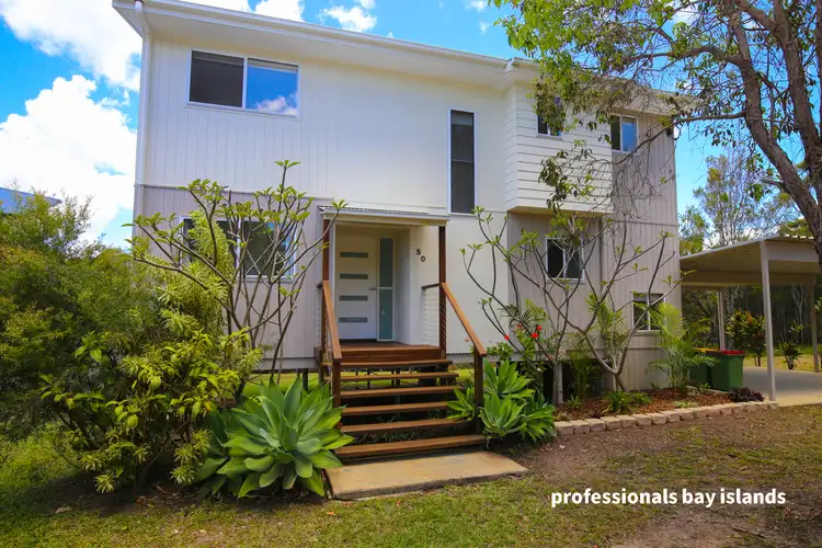 50 Eastbourne Terrace, Macleay Island QLD 4184