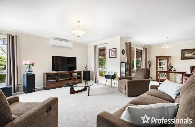 Fourth view of Homely house listing, 5 Tony Place, Mooroolbark VIC 3138