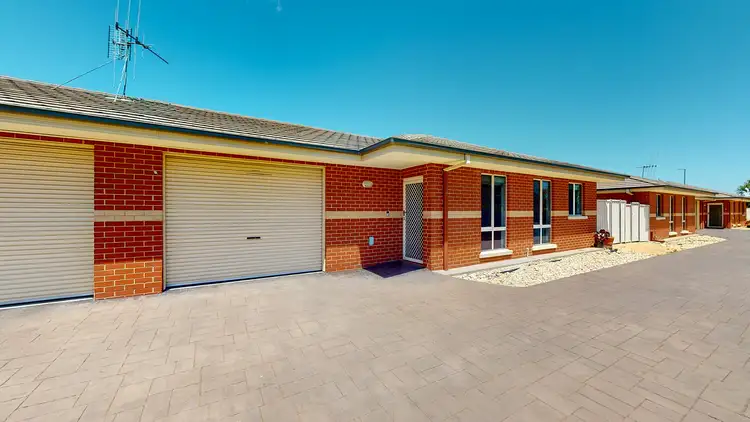 Main view of Homely townhouse listing, 3/82 Stradbroke Avenue, Swan Hill VIC 3585