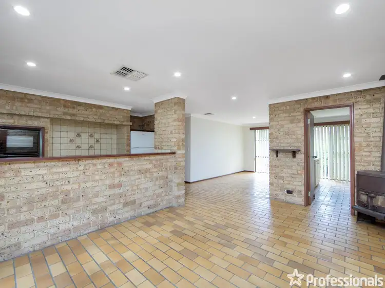 3 Armour Way, Lesmurdie WA 6076