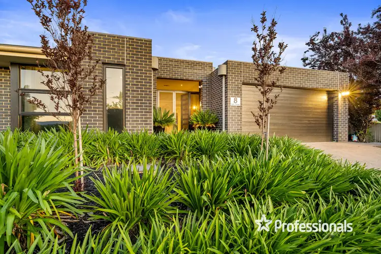 8 Ash Grove, Thurgoona NSW 2640