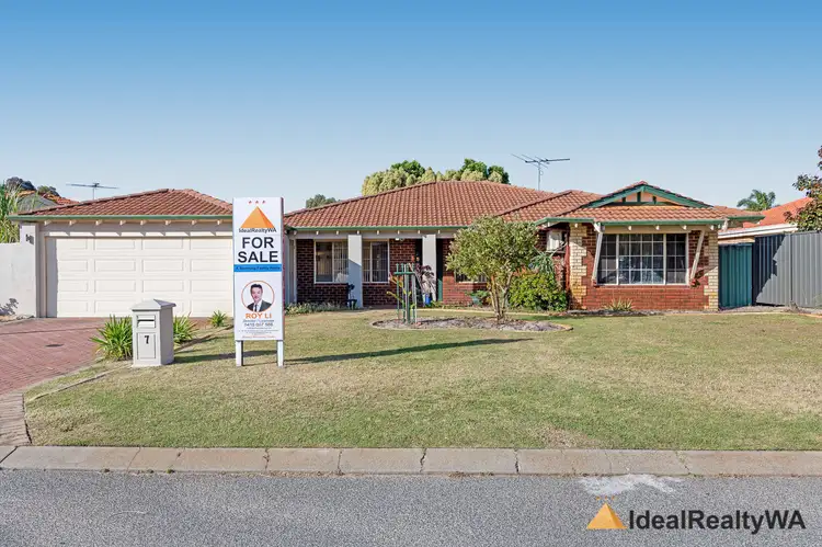 7 Gilroyd Loop, Ballajura WA 6066
