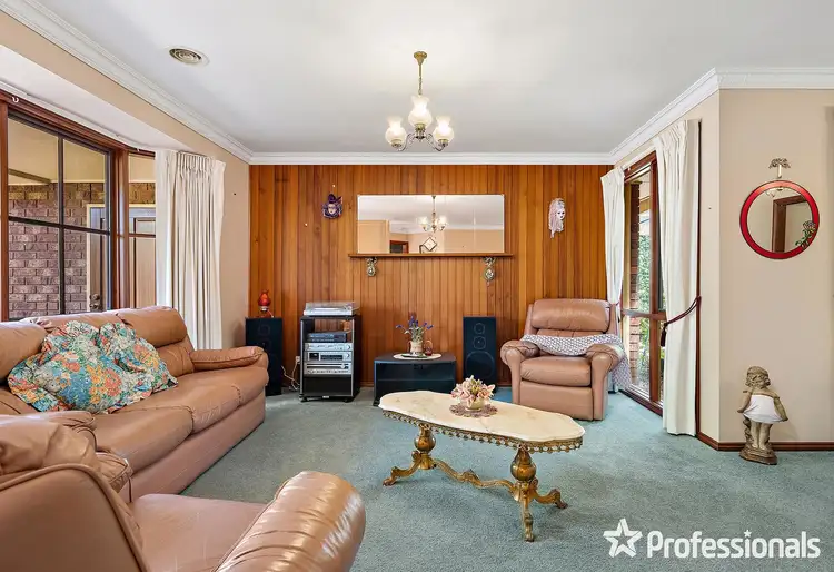 Third view of Homely house listing, 8 Whernside Court, Mooroolbark VIC 3138