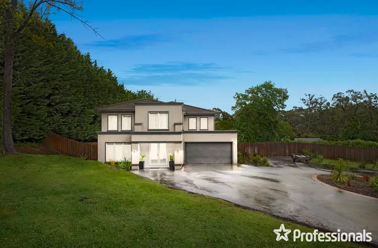 90 Stradbroke Road, Montrose VIC 3765