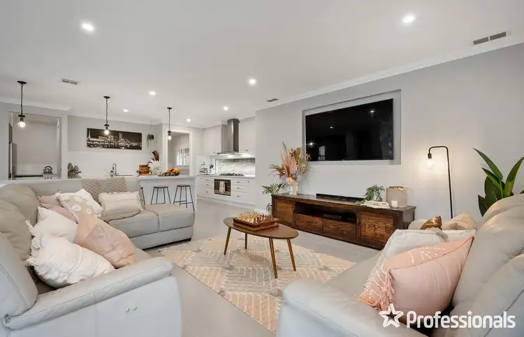 Fifth view of Homely house listing, 90 Stradbroke Road, Montrose VIC 3765