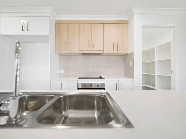 Fifth view of Homely house listing, 37 Amalfi Drive, Zilzie QLD 4710