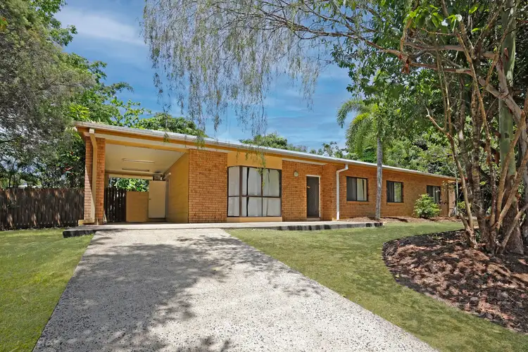 2 Baines Street, Clifton Beach QLD 4879
