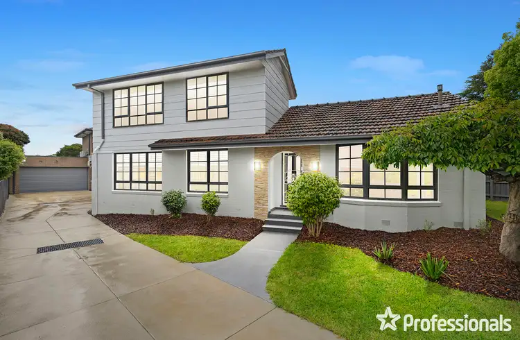 17 Lockhart Court, Kilsyth VIC 3137
