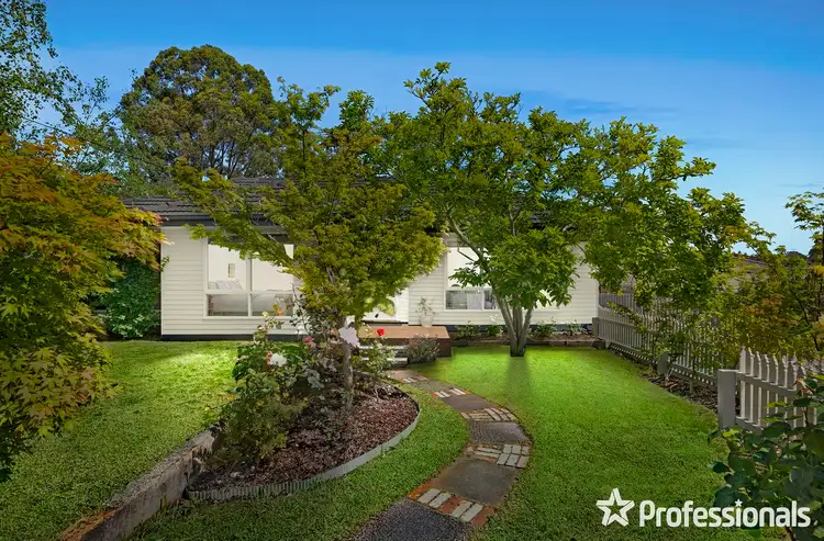 25 Coolabah Street, Mooroolbark VIC 3138