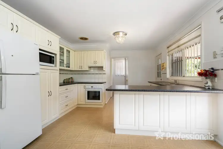 Fifth view of Homely house listing, 2 Bligh Avenue, Lurnea NSW 2170