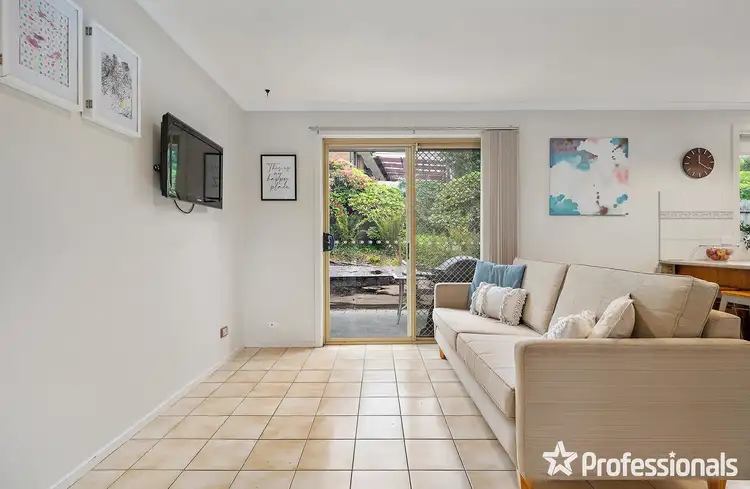 Sixth view of Homely house listing, 1 Penola Drive, Seville VIC 3139