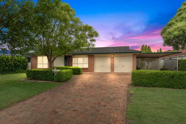 Second view of Homely house listing, 5 Somerset Drive, Thornton NSW 2322